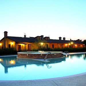 Valle del Metauro Country House